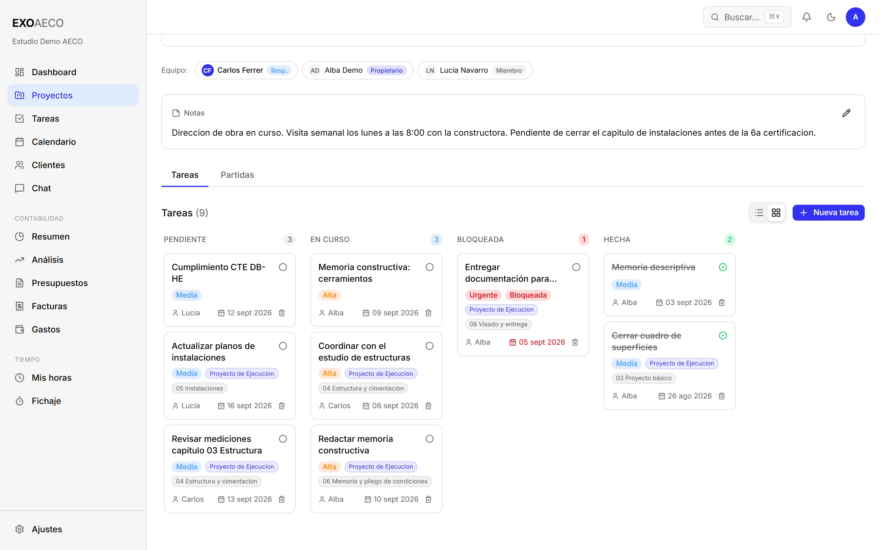 Tablero de tareas de un proyecto en Exo AECO, con las columnas pendiente, en curso, bloqueada y hecha.